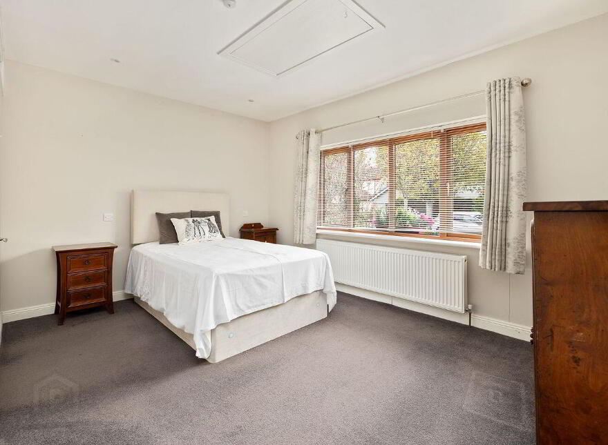 12 Treacy Meadows, Newbridge, W12PC99