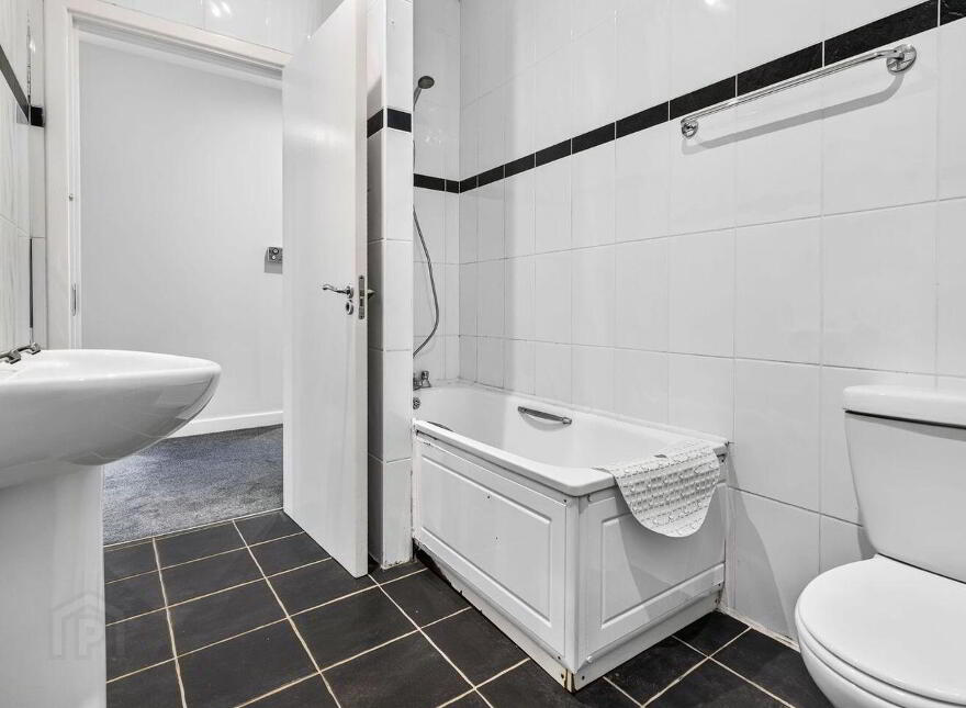 Apartment 1 Cois In Bhear, Sligo, F91V406