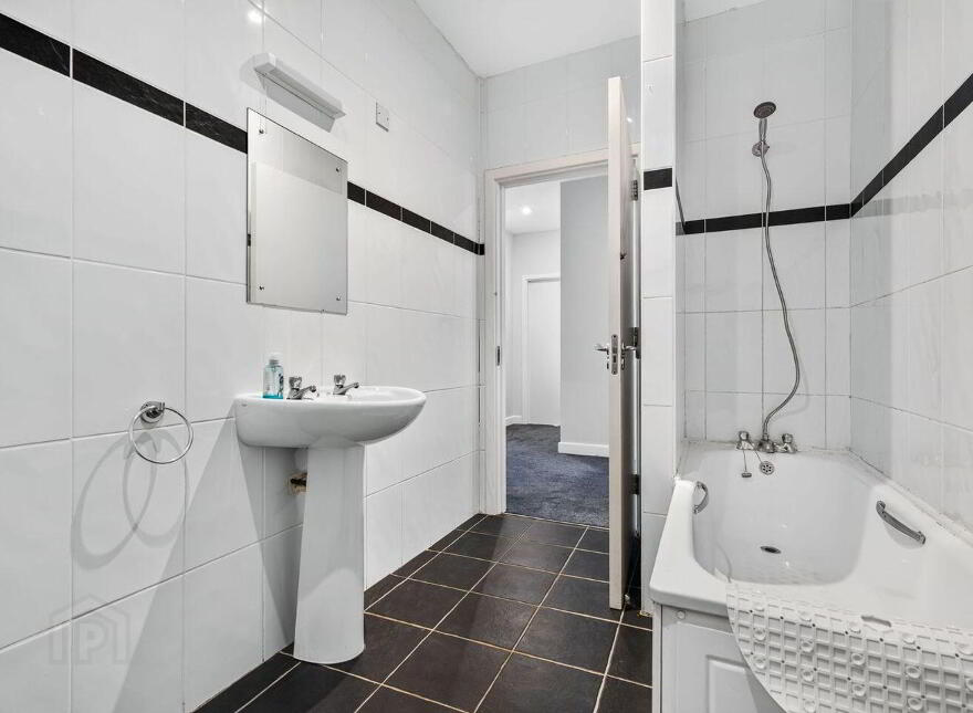 Apartment 1 Cois In Bhear, Sligo, F91V406