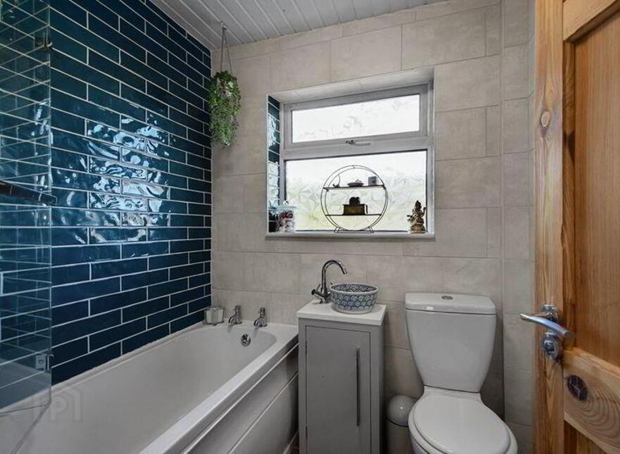 23 Fairfield Park, Bangor, BT20 4TX