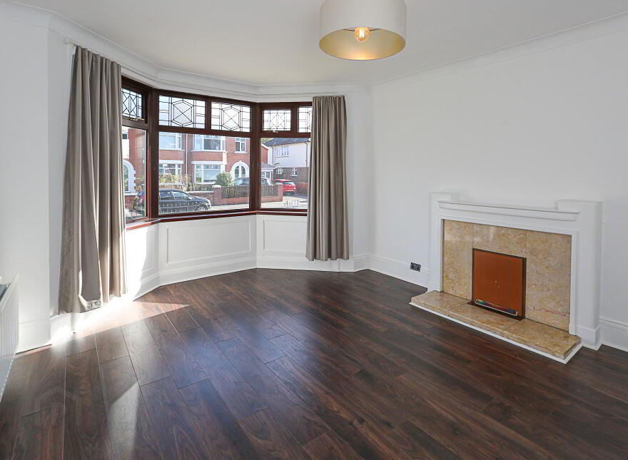 67 Locksley Park, Belfast, BT10 0AS