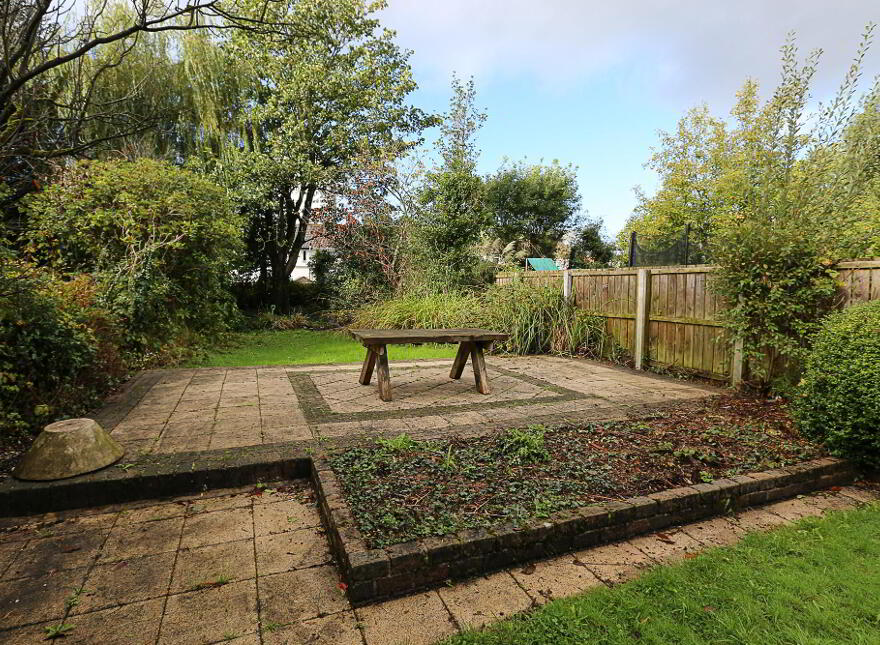 67 Locksley Park, Belfast, BT10 0AS