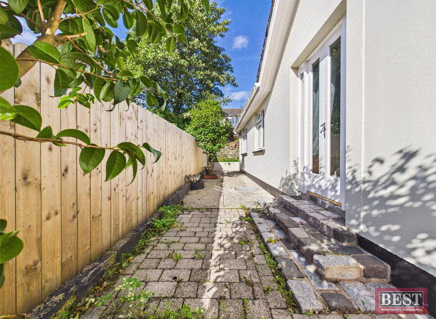14 Newtown Road, Rostrevor, Newry, BT34 3BY