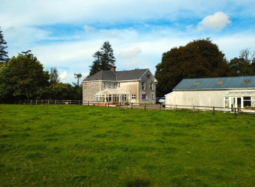 Finford House, Bunnahow, Ballinruan, H91PW8Y