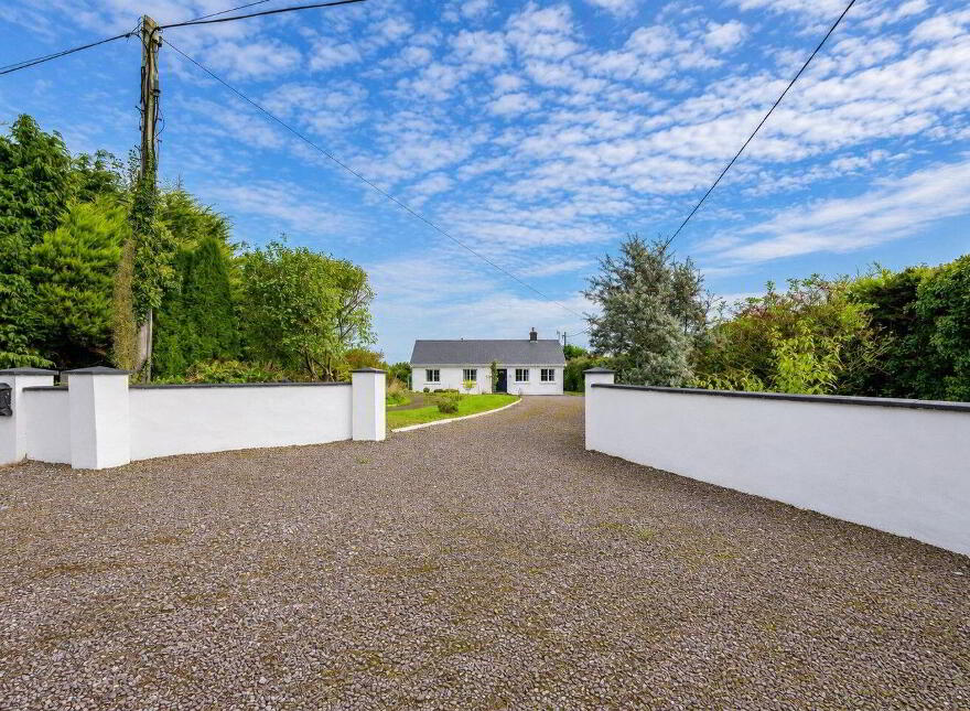 Bunkilla, Donoughmore, P32PK61