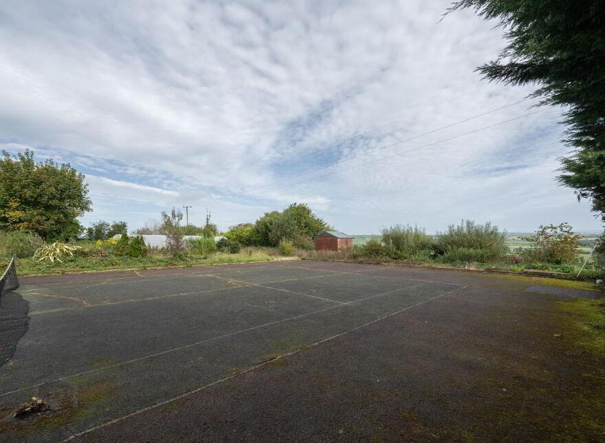 Bunkilla, Donoughmore, P32PK61