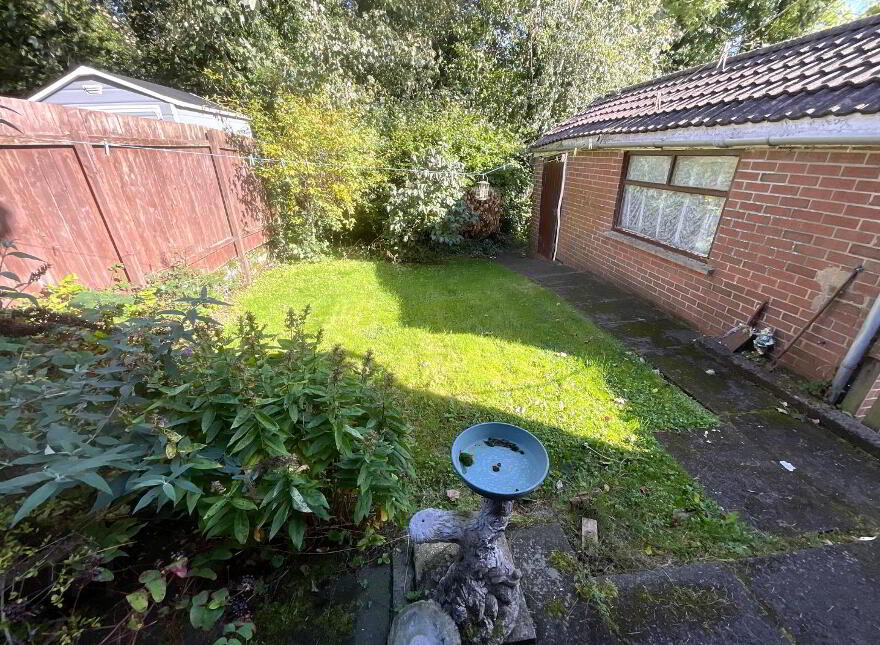 31 Westway Gardens, Belfast, BT13 3NR