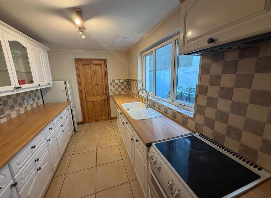 19 St. Brigids Avenue, Pennyburn, Derry, Derry / Londonderry, BT48 7QT