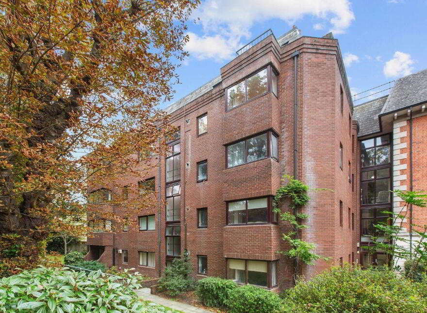 Apartment 19 Raglan Hall, Ballsbridge, Ballsbridge, D04R5H9
