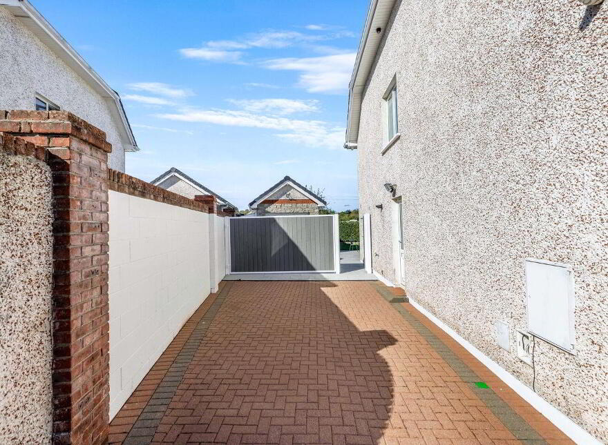20 The Crescent, Fox Lodge Woods, Ratoath, A85Y275