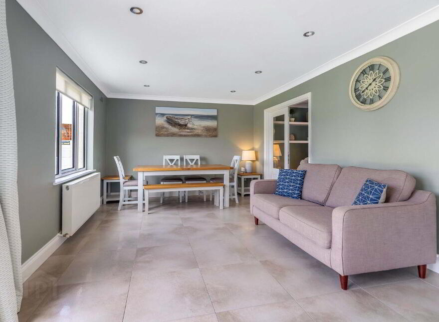 20 The Crescent, Fox Lodge Woods, Ratoath, A85Y275