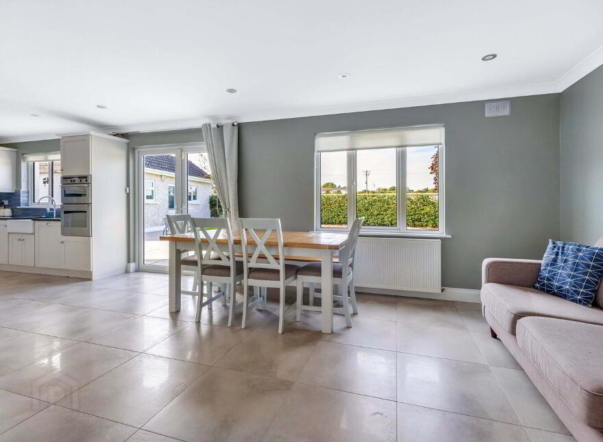 20 The Crescent, Fox Lodge Woods, Ratoath, A85Y275