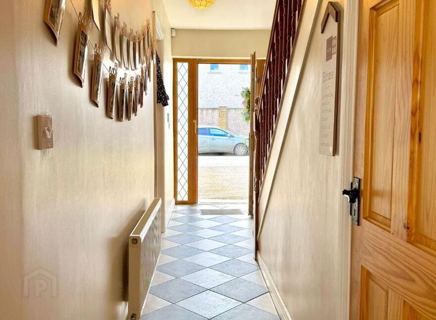 23 Ross Árd, Monksland, Athlone, N37C8E2