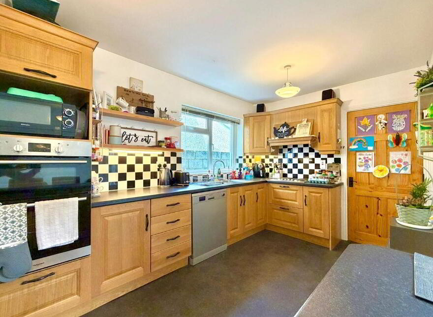 23 Ross Árd, Monksland, Athlone, N37C8E2
