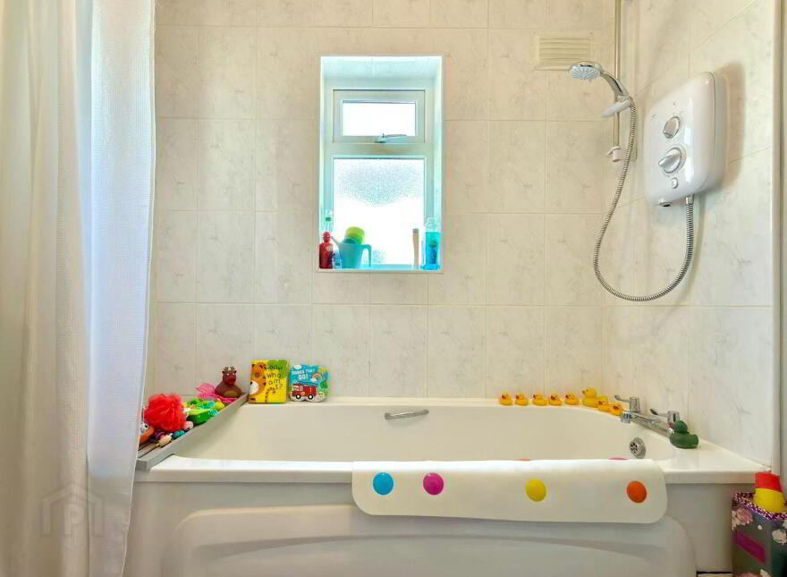 23 Ross Árd, Monksland, Athlone, N37C8E2