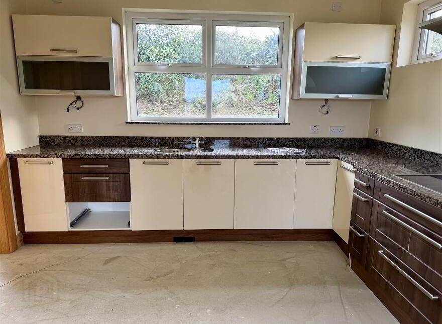 7 Carnamuff Road, Ballykelly, BT49 9JD