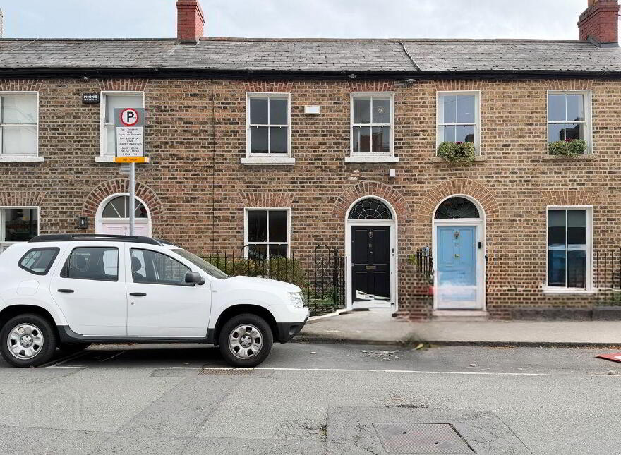11 Eastmoreland Place, Ballsbridge, Dublin 4, D04XV18