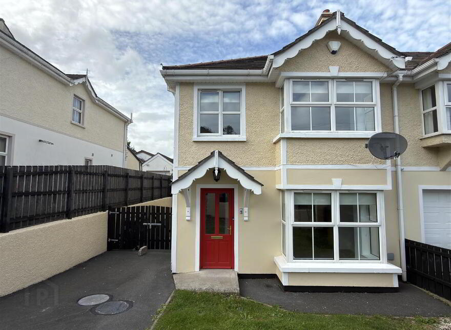 4 Shan Slieve Court, Newcastle, BT33 0GU