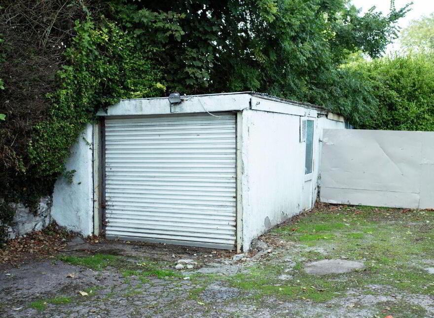 Laurel Hurst, Model Farm, Model Farm Road, T12D6KV