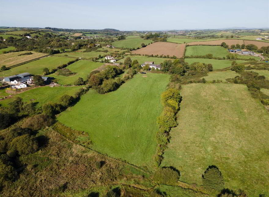 70 Crabtree Road, Ballynahinch, BT24 8RJ