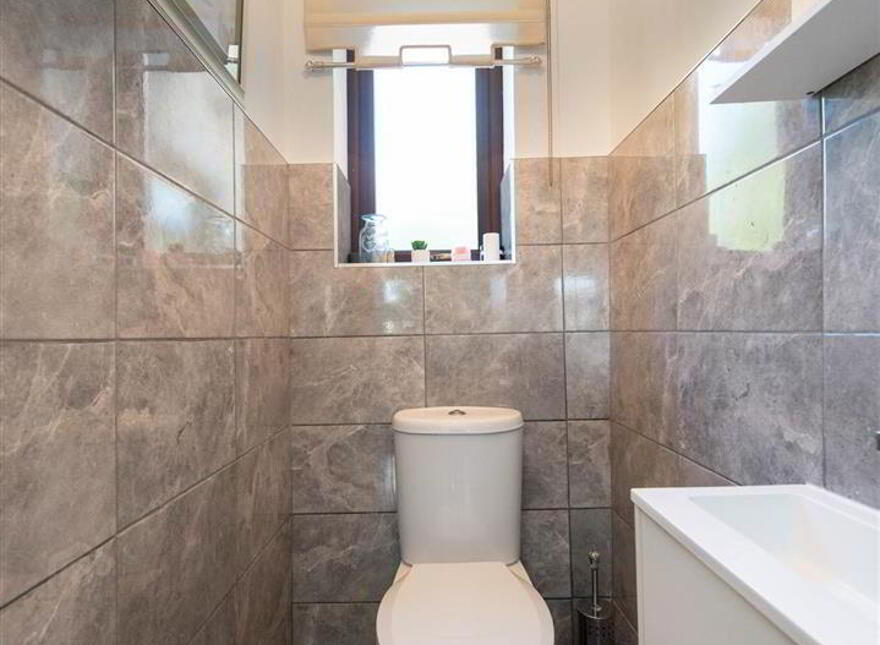 70 Crabtree Road, Ballynahinch, BT24 8RJ