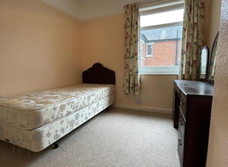 28 Baroda Street, Off The Ormeau Road, Belfast, BT7 3AA