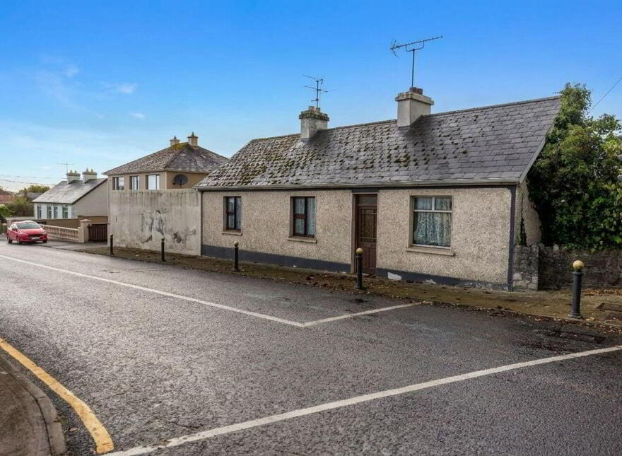 Main Street, Ardagh, V42AC82