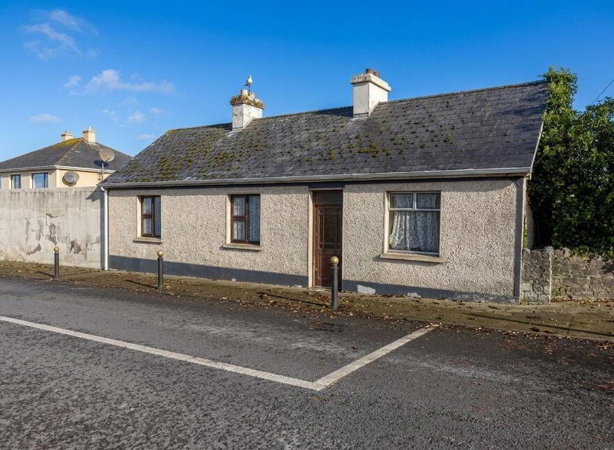 Main Street, Ardagh, V42AC82