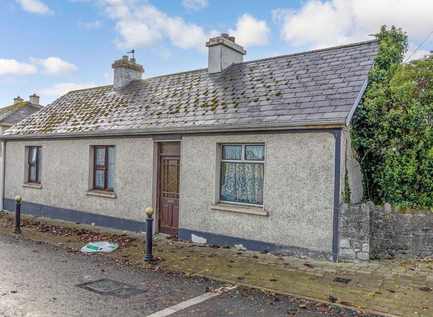 Main Street, Ardagh, V42AC82