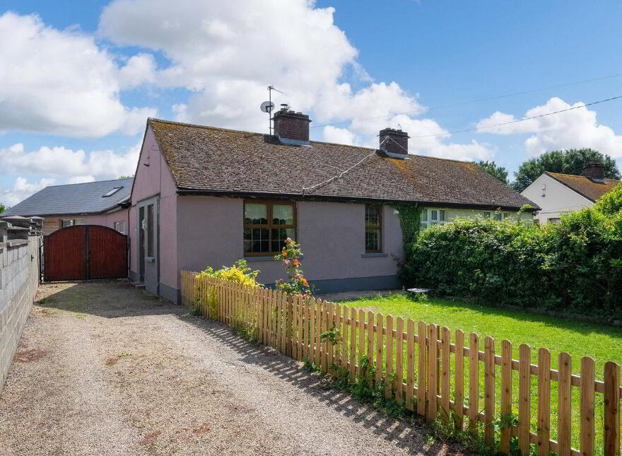 4 Cooldrinagh Cottages, Cooldrinagh Lane, Lucan, K78YY84