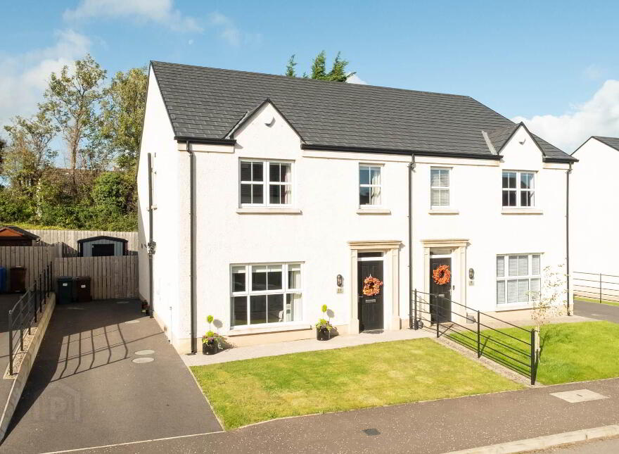 11 Flaxfield Wood, Tempo Road, Enniskillen, BT74 6LF