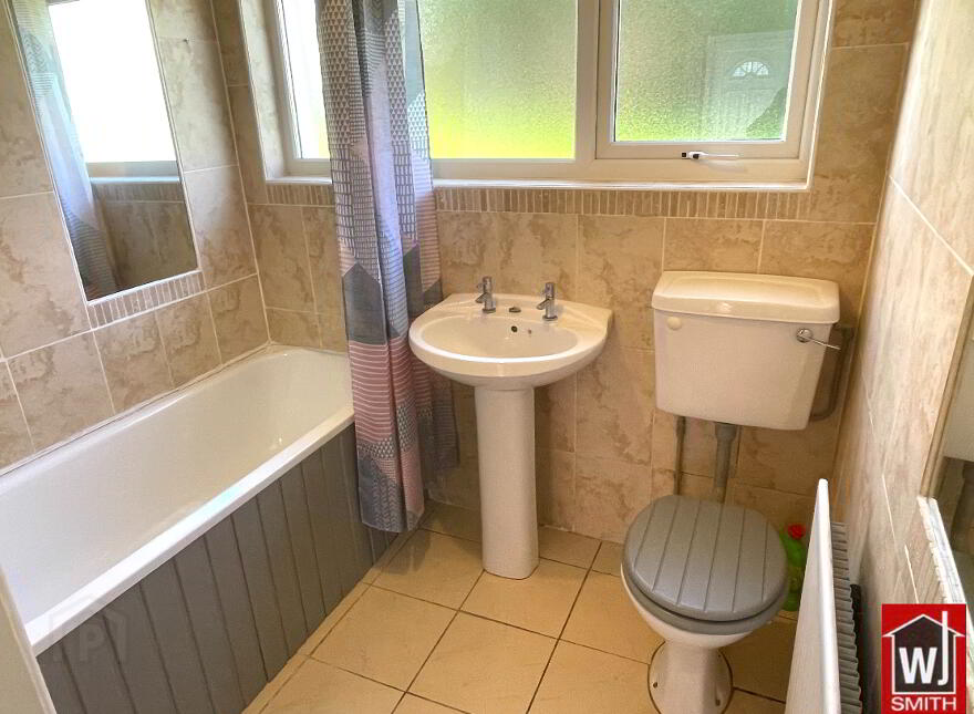10 Hawthorn Park, Castlederg, BT81 7BX