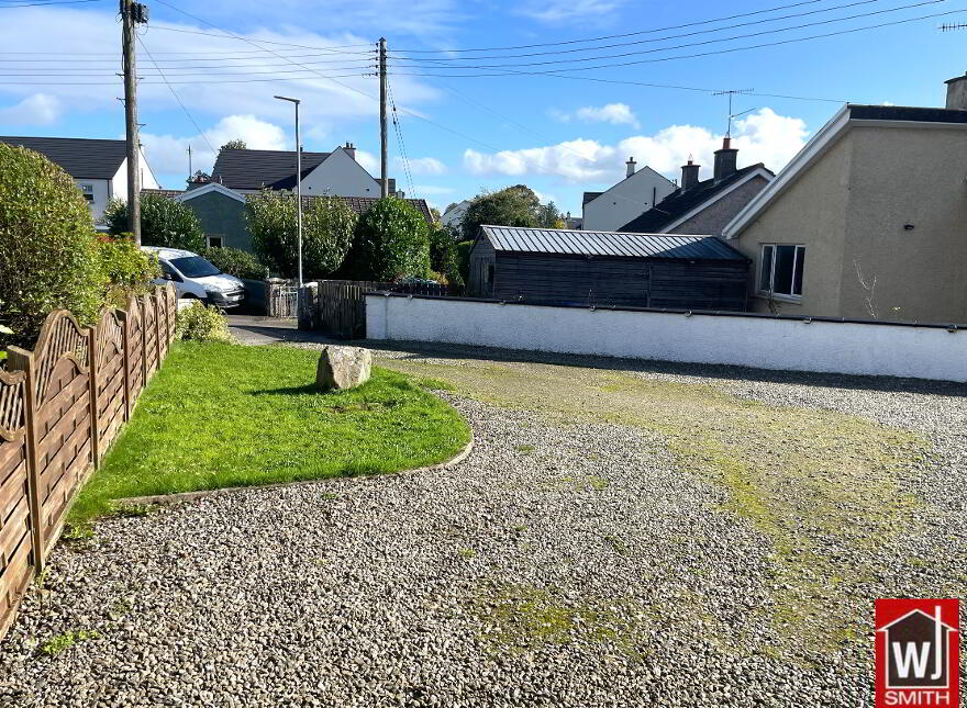 10 Hawthorn Park, Castlederg, BT81 7BX