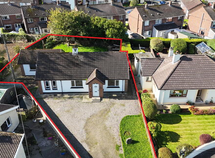 10 Hawthorn Park, Castlederg, BT81 7BX