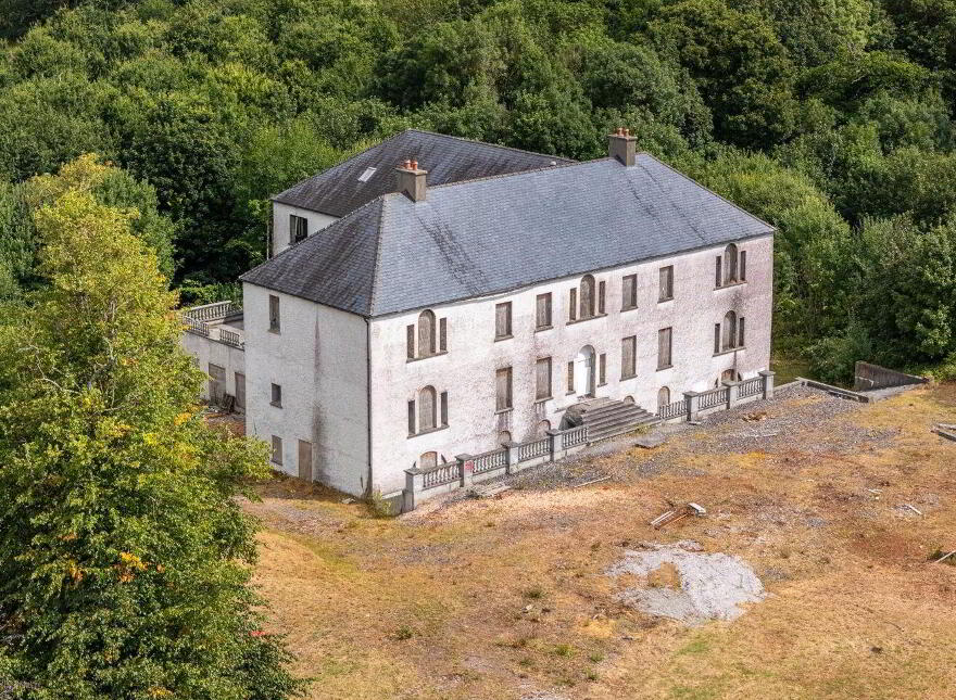 Syngefield House, Clonoghill Upper, Birr