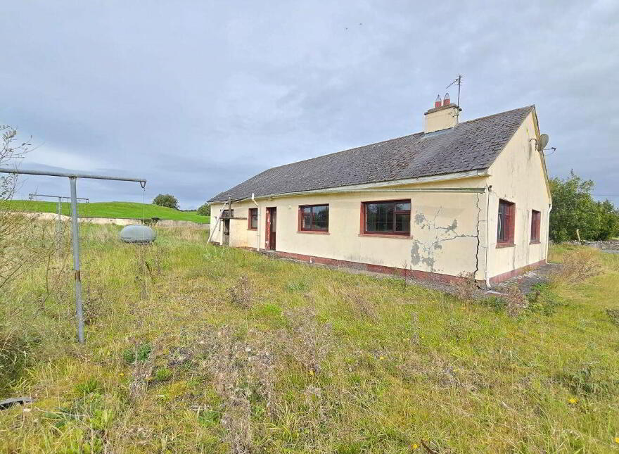 Whitehall, Castlebaldwin, F52YK33