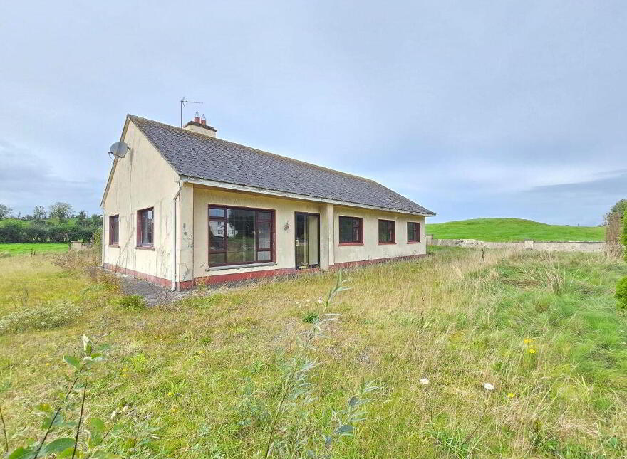 Whitehall, Castlebaldwin, F52YK33