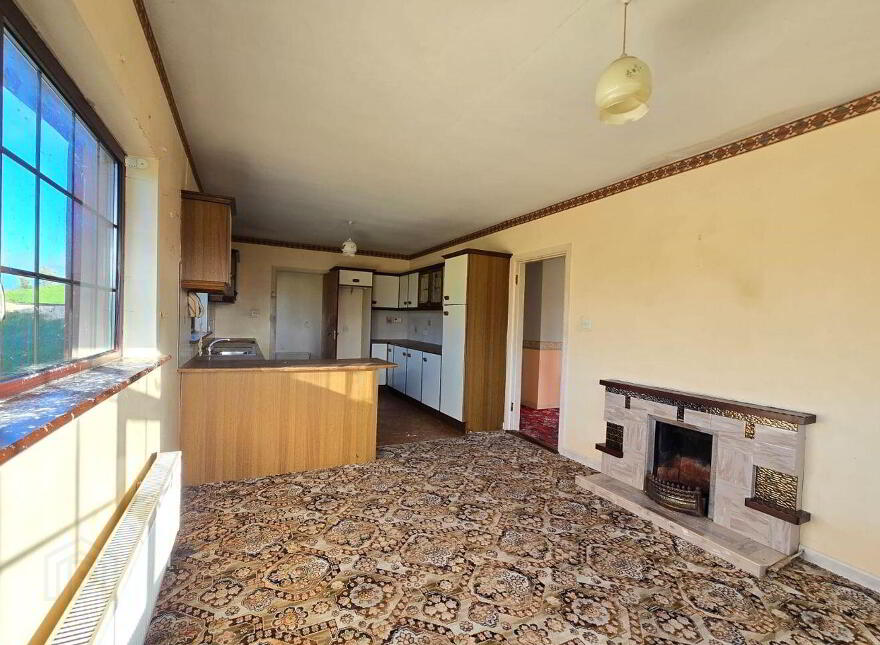 Whitehall, Castlebaldwin, F52YK33