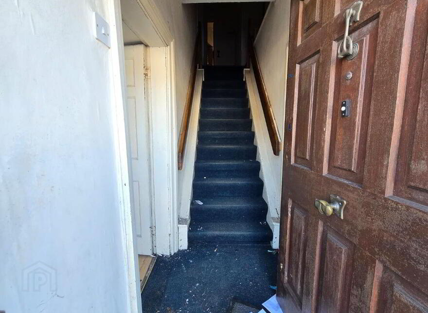 8-9 JKL Street, Edenderry, R45YT71