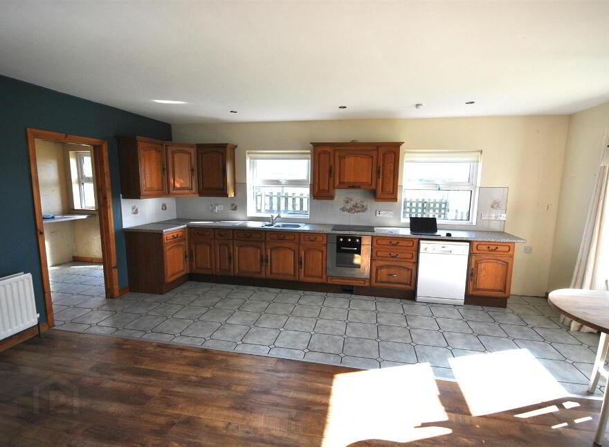 2 Manse Road, Kircubbin, Newtownards, BT22 1AL