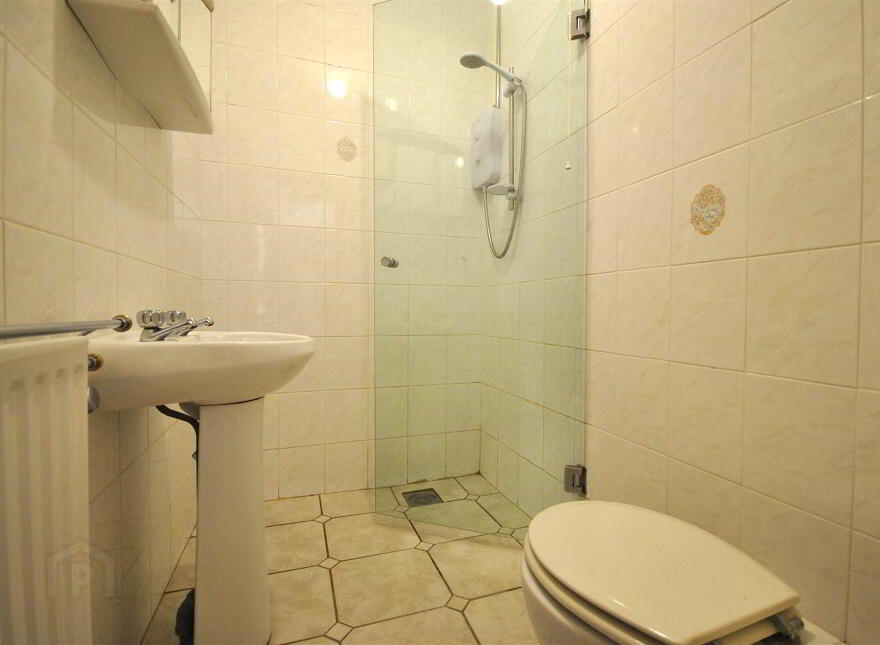2 Manse Road, Kircubbin, Newtownards, BT22 1AL