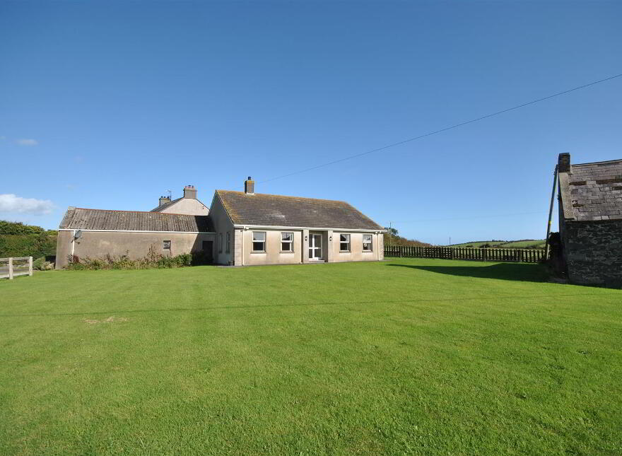 2 Manse Road, Kircubbin, Newtownards, BT22 1AL