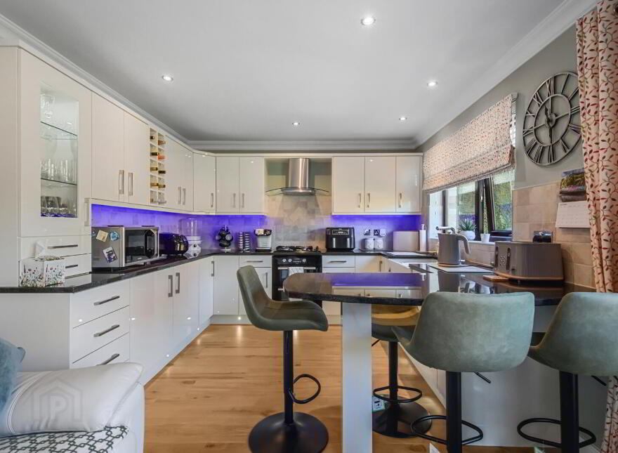 38 Grangewood Manor, Dundonald, Belfast, BT16 1GJ