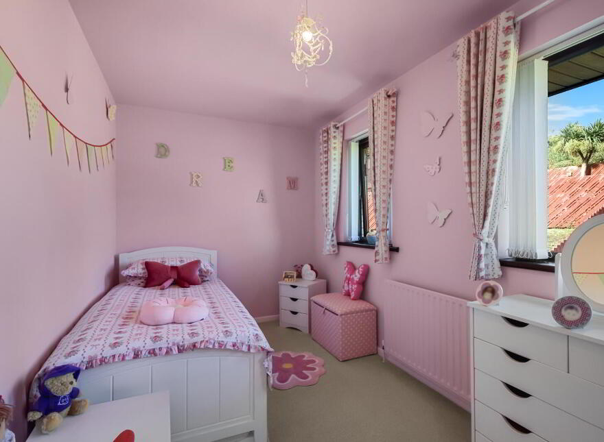 38 Grangewood Manor, Dundonald, Belfast, BT16 1GJ