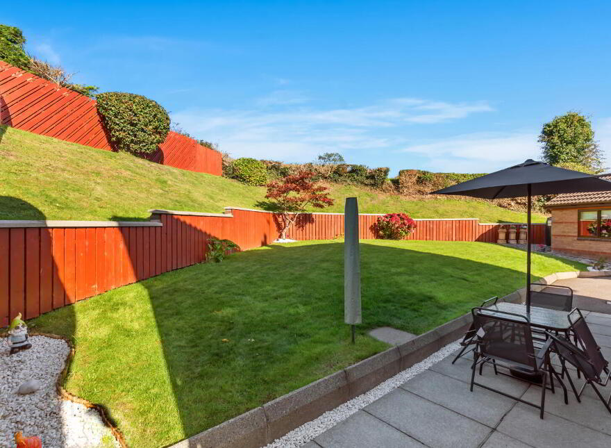 38 Grangewood Manor, Dundonald, Belfast, BT16 1GJ