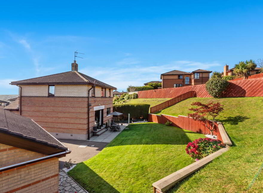 38 Grangewood Manor, Dundonald, Belfast, BT16 1GJ