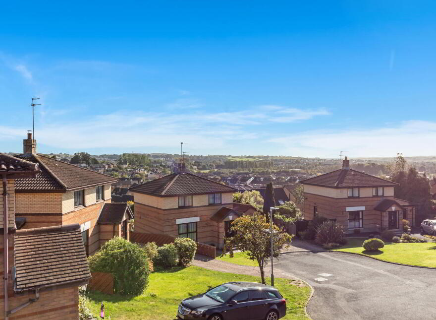 38 Grangewood Manor, Dundonald, Belfast, BT16 1GJ