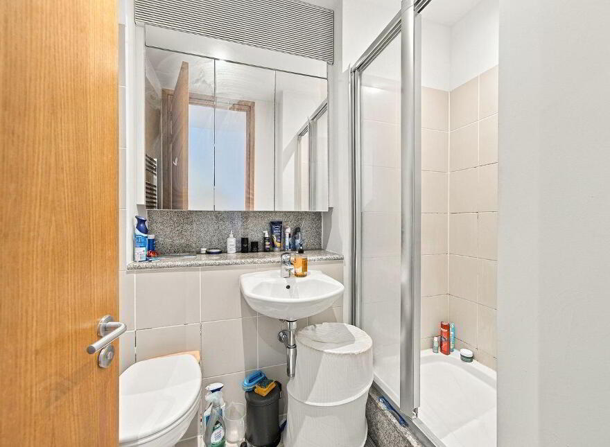 Apartment 90 Hill Of Down House, Spencer Dock, Dublin 1, D01NH76