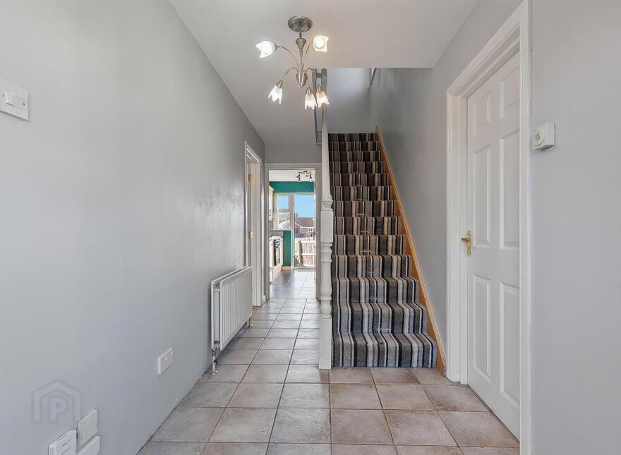 18 Cloughlands Park, Carrickfergus, BT38 7NJ