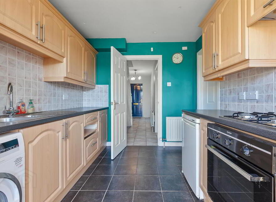 18 Cloughlands Park, Carrickfergus, BT38 7NJ